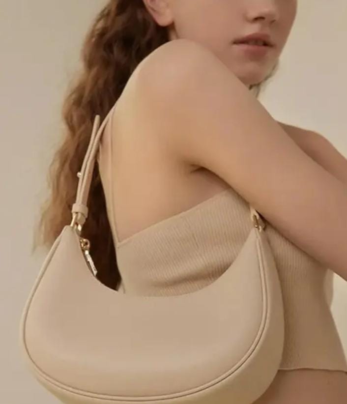 Classy Women Shoulder Bag