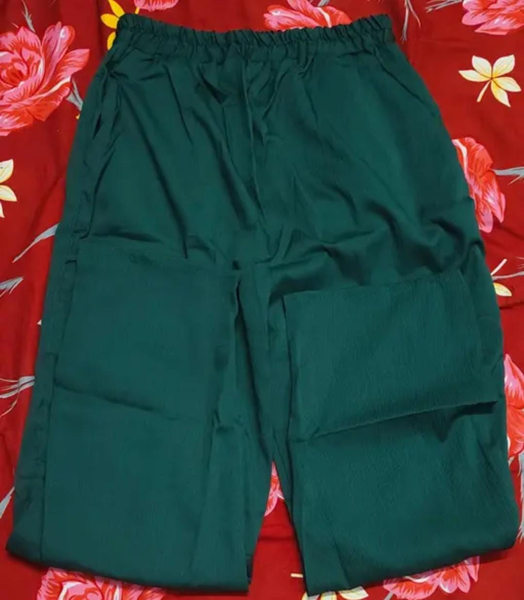 Green shirt pattern coordset